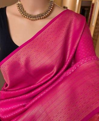 Pink silk blend jacuard work festival saree with unstitched blouse piece 1