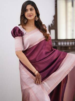 Wine pink silk blend jacuard work festival saree with unstitched blouse piece 3