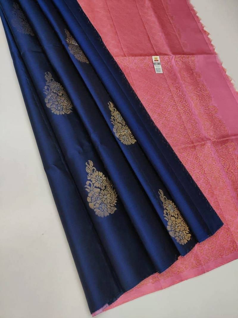 Blue pink silk blend jacuard work festival saree with unstitched blouse piece