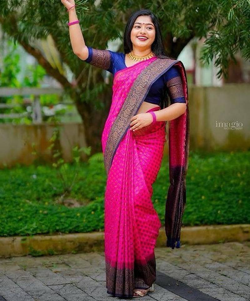 Rani pink blue silk blend jacuard work festival saree with unstitched blouse piece