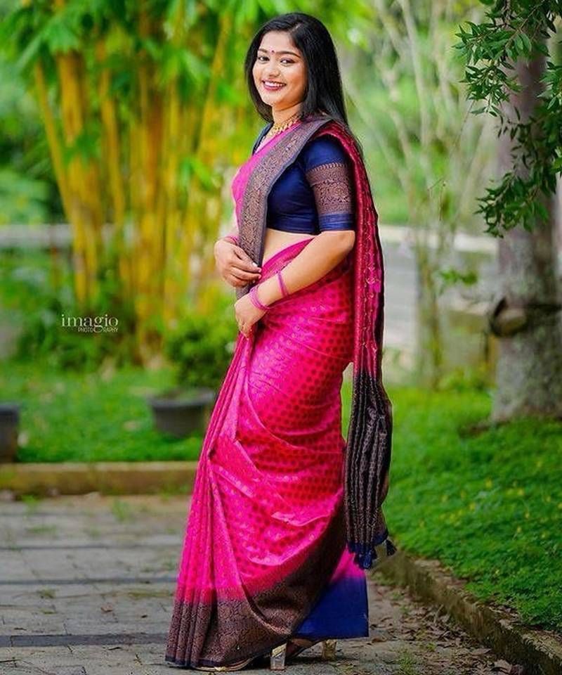 Rani pink blue silk blend jacuard work festival saree with unstitched blouse piece