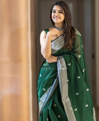 Green silk blend jacuard work festival saree with unstitched blouse piece 1