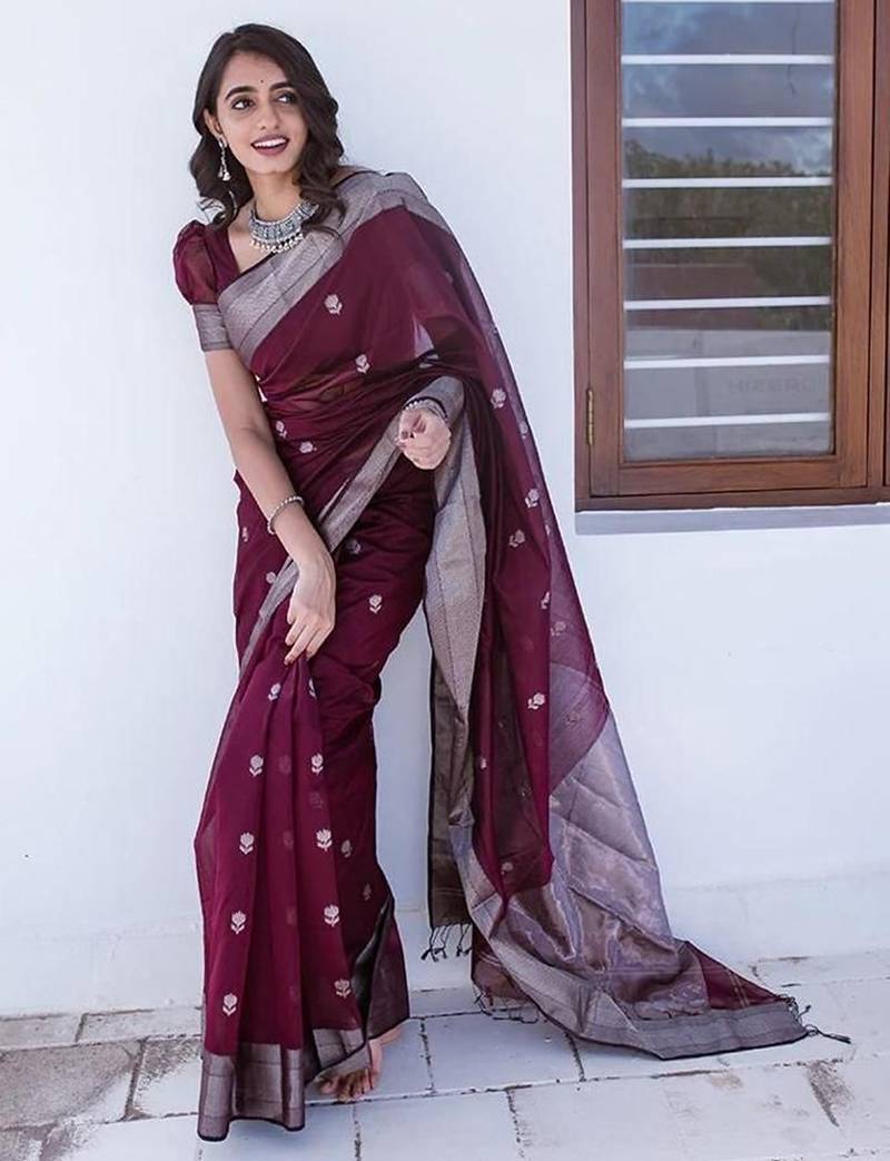 Wine silk blend jacuard work festival saree with unstitched blouse piece