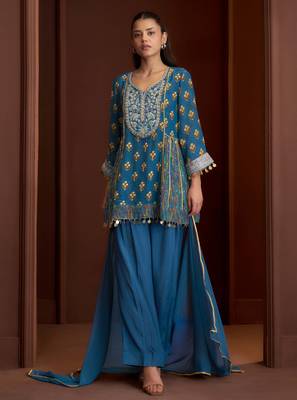 Teal printed natural crepe a-line pant  kurta set 2