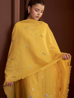 Yellow embroidered chanderi straight pant  kurta set 4
