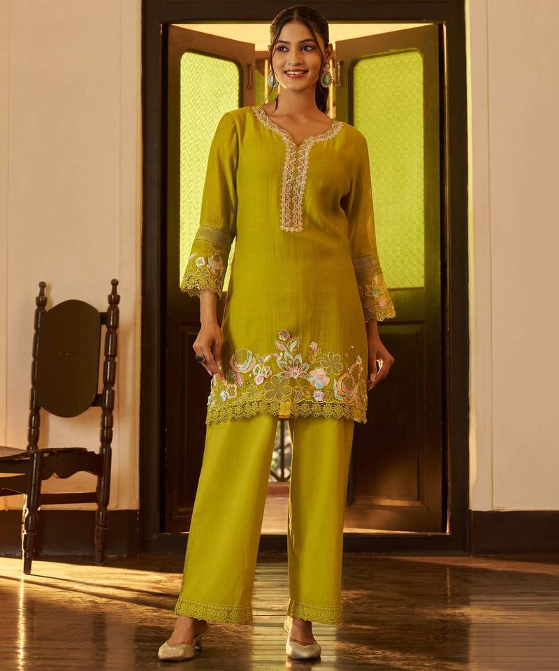 Green embroidered chanderi silk straight pant  kurta set