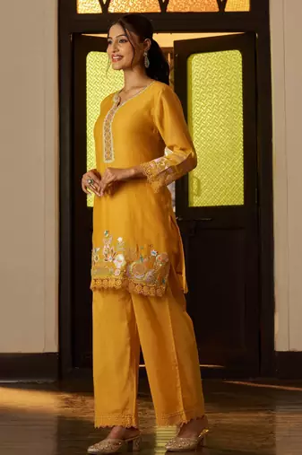 Red embroidered chanderi silk straight pant  kurta set