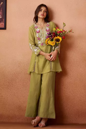 Green embroidered chanderi silk a-line pant  co-ords