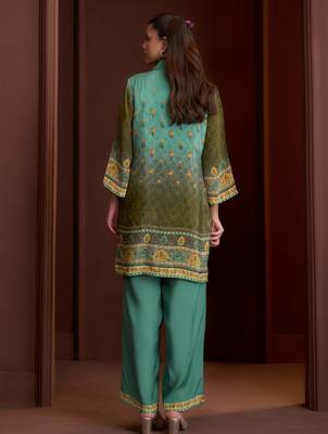 Rust embroidered crepe straight pant  co-ords 3