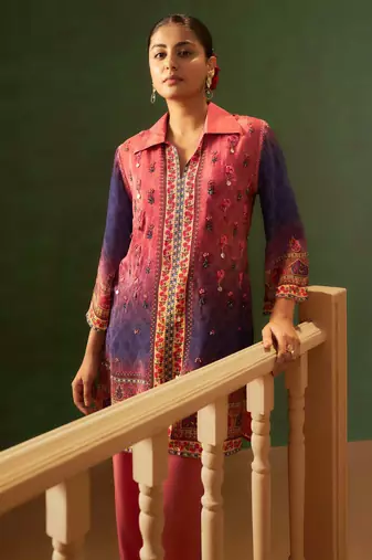 Green embroidered crepe straight pant  co-ords