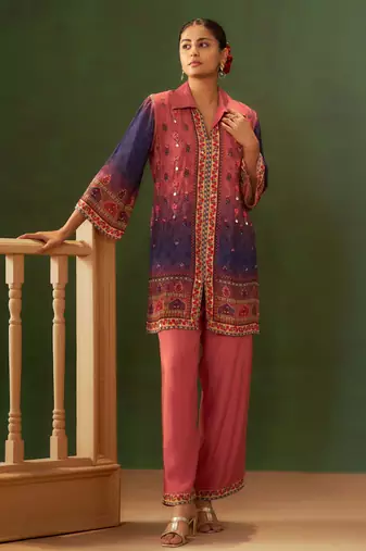 Green embroidered crepe straight pant  co-ords