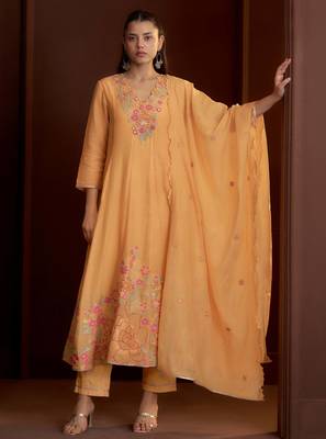 Peach embroidered chanderi silk anarkali pant  kurta set 1