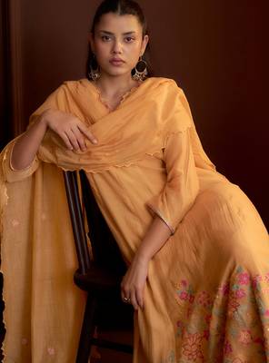 Peach embroidered chanderi silk anarkali pant  kurta set 2