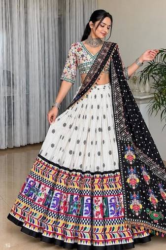 White Mirror Navratri Lehenga Choli With Dupatta