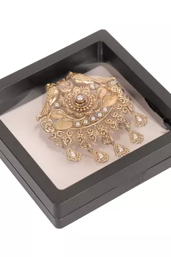 Twin bird with white stone detailing brooch - gold plated for men