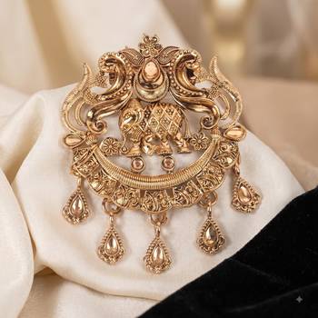 Antique gold plated brooch elephant motif for men 2