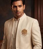 Gold plated twin birds gold stone detailing ethnic brooch for men