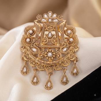 Gold plated twin birds ethnic brooch for men 2