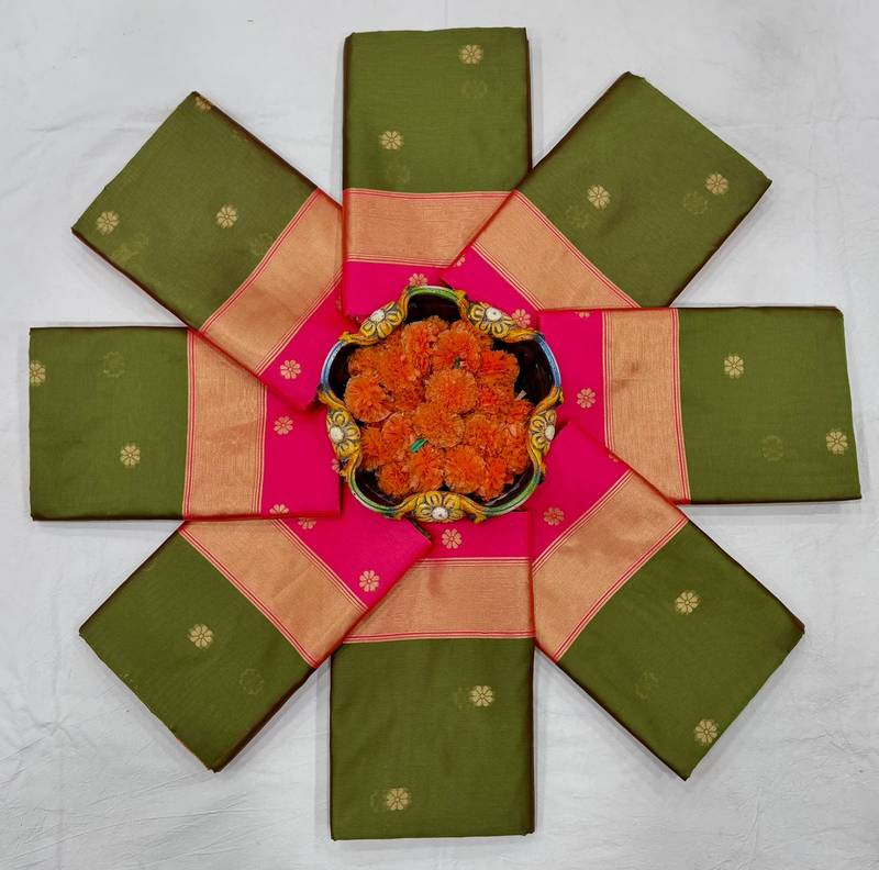 Green silk blend banarasi jaquard designer saree with blouse