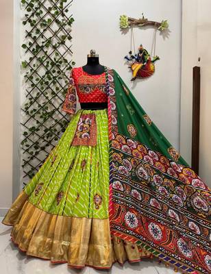Green Mirror Navratri Lehnega Choli With Dupatta 1