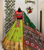 Green Mirror Navratri Lehnega Choli With Dupatta