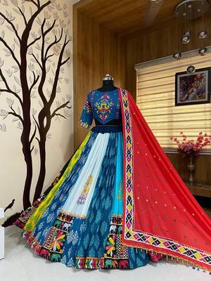 Navy Blue Navratri Lehenga Choli With Dupatta 1