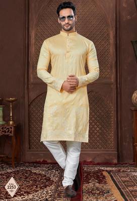 Yellow kurta pajama set with zari embroidery & fancy buttons 1