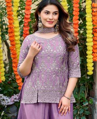 Mauve chinnon short kurti with palazzo & dupatta set 4