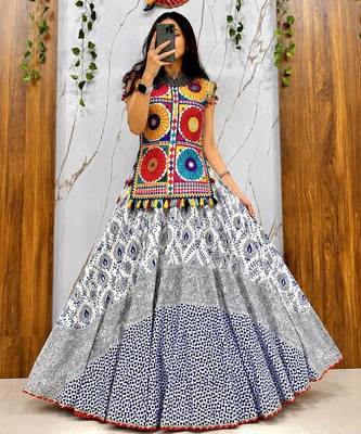 Multicolour Silk Navratri Lehnega Choli With Dupatta 1