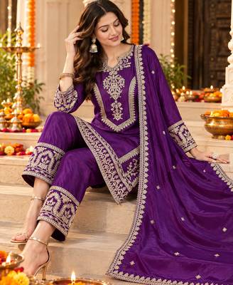 Women's stylish embroidered purple kurta pant with dupatta for festive look 2