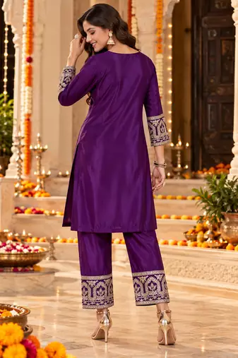 Women's stylish embroidered purple kurta pant with dupatta for festive look