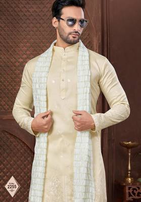 Lemon kurta pajama set with zari embroidery & fancy buttons 2