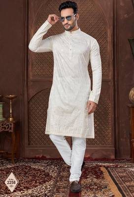 Cream kurta pajama set with zari embroidery & fancy buttons 1