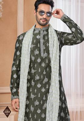Mehndi colour kurta pajama set with zari embroidery & fancy buttons 2