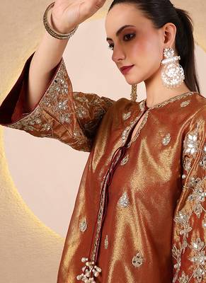 Rust orange embroidered tissue kurta set 5
