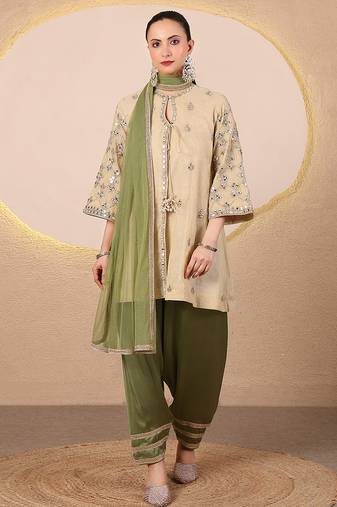 Gold and green embroidered chanderi kurta set