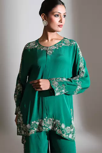 Emerald green embroidered crepe co ord set