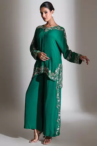 Emerald green embroidered crepe co ord set