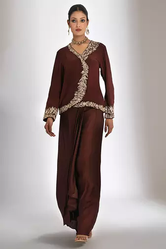 Brown embroidered crepe cross jacket skirt set