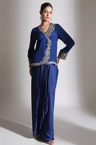 Blue embroidered crepe cross jacket skirt set