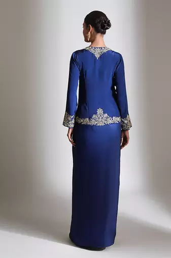 Blue embroidered crepe cross jacket skirt set