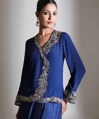 Blue embroidered crepe cross jacket skirt set 5