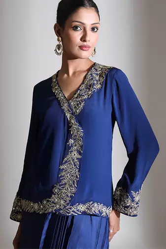 Blue embroidered crepe cross jacket skirt set
