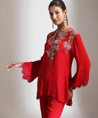 Red embroidered crepe co ord set 4