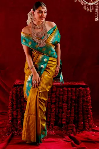 Siya- Semi kanjeevaram saree with unstitched blouse ; ethnic motifs woven design saree 