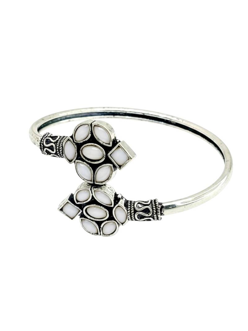 German silver white color adjustable bracelet