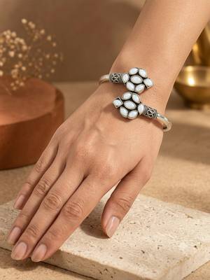 German silver white color adjustable bracelet 4