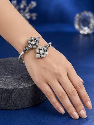 German silver clear color adjustable bracelet 4