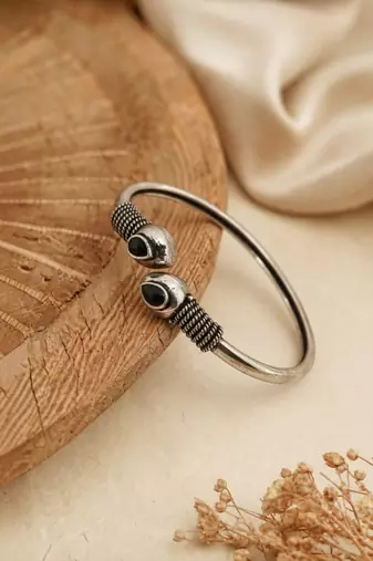 German silver snakehead black stone adjustable kada bracelet