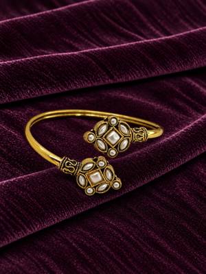 Gold plated geometric white adjustable kada bracelet 2